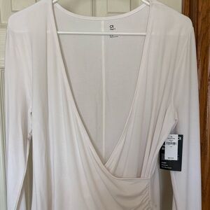 GAP Women's Long Sleeve Wrap Tee in White Large Tall NWT